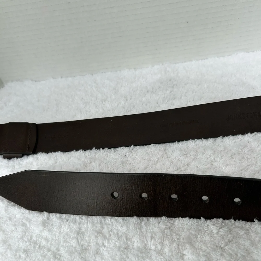 Johnston & Murphy Men's Brown Leather Belt Size 42